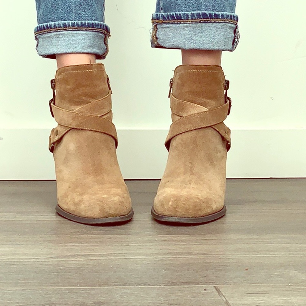 Guess Western Style Heel Boots